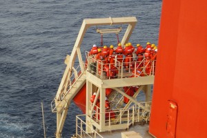 lifeboat-simulation-drill